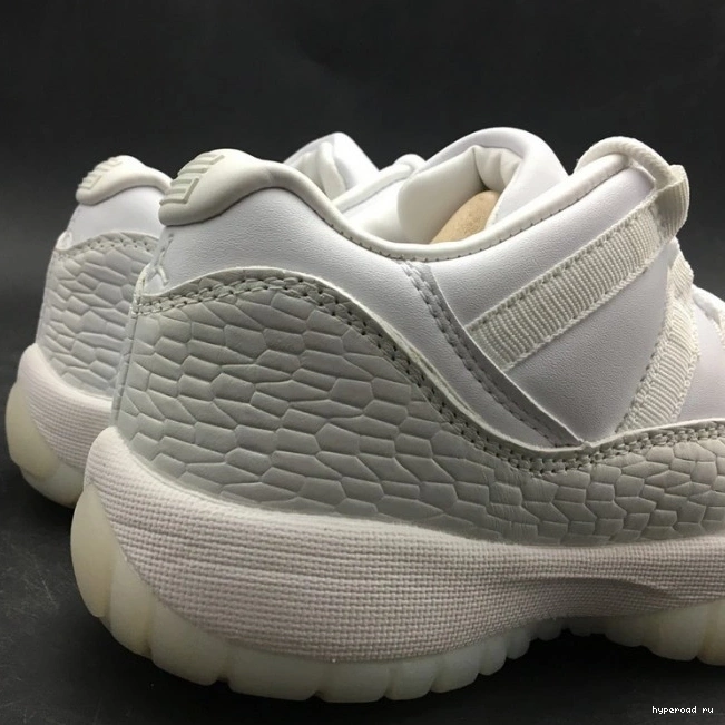 897331-100 11 Jordan Low Air Heiress White Frost 1024